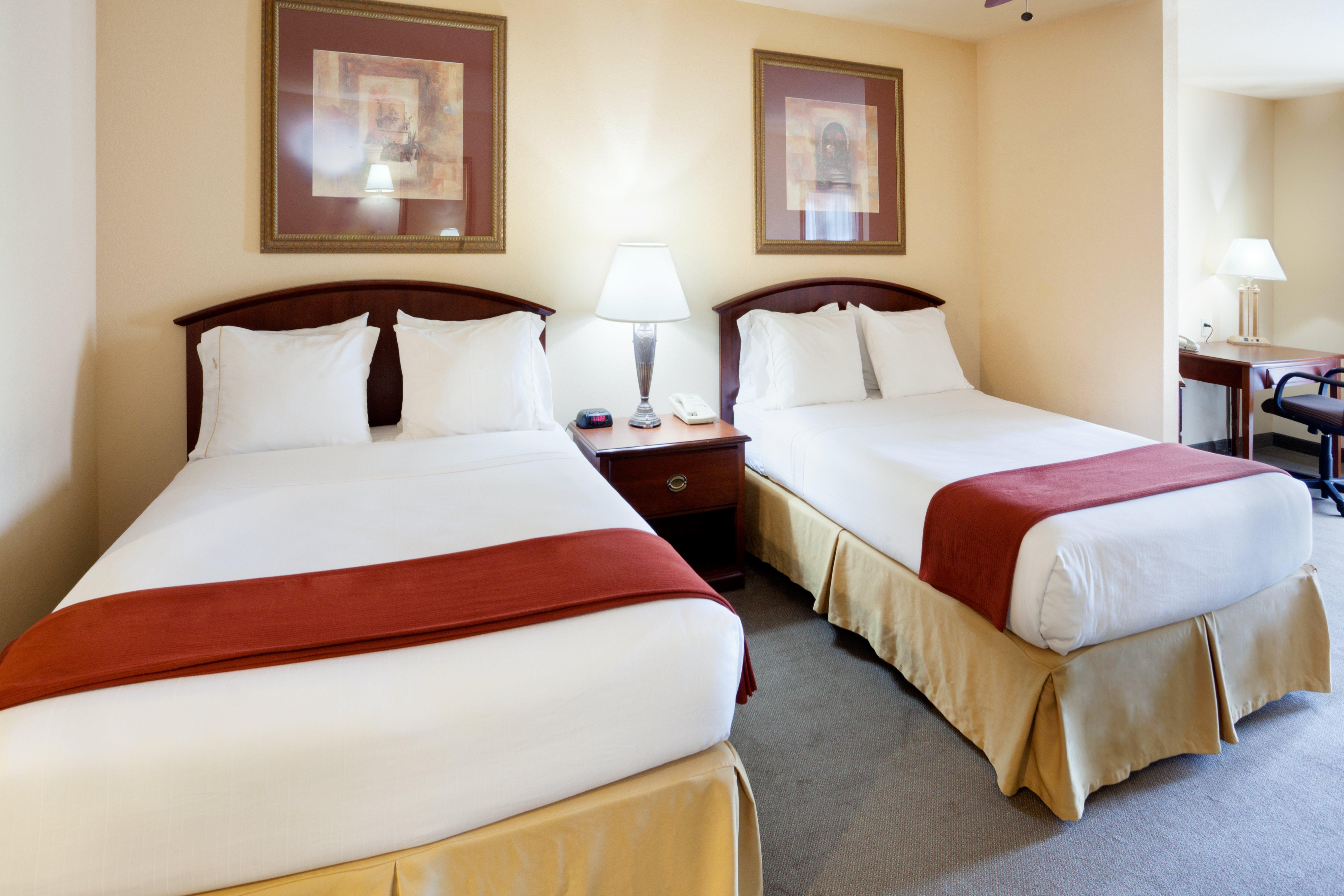 Holiday Inn Express & Suites Kerrville Exteriér fotografie