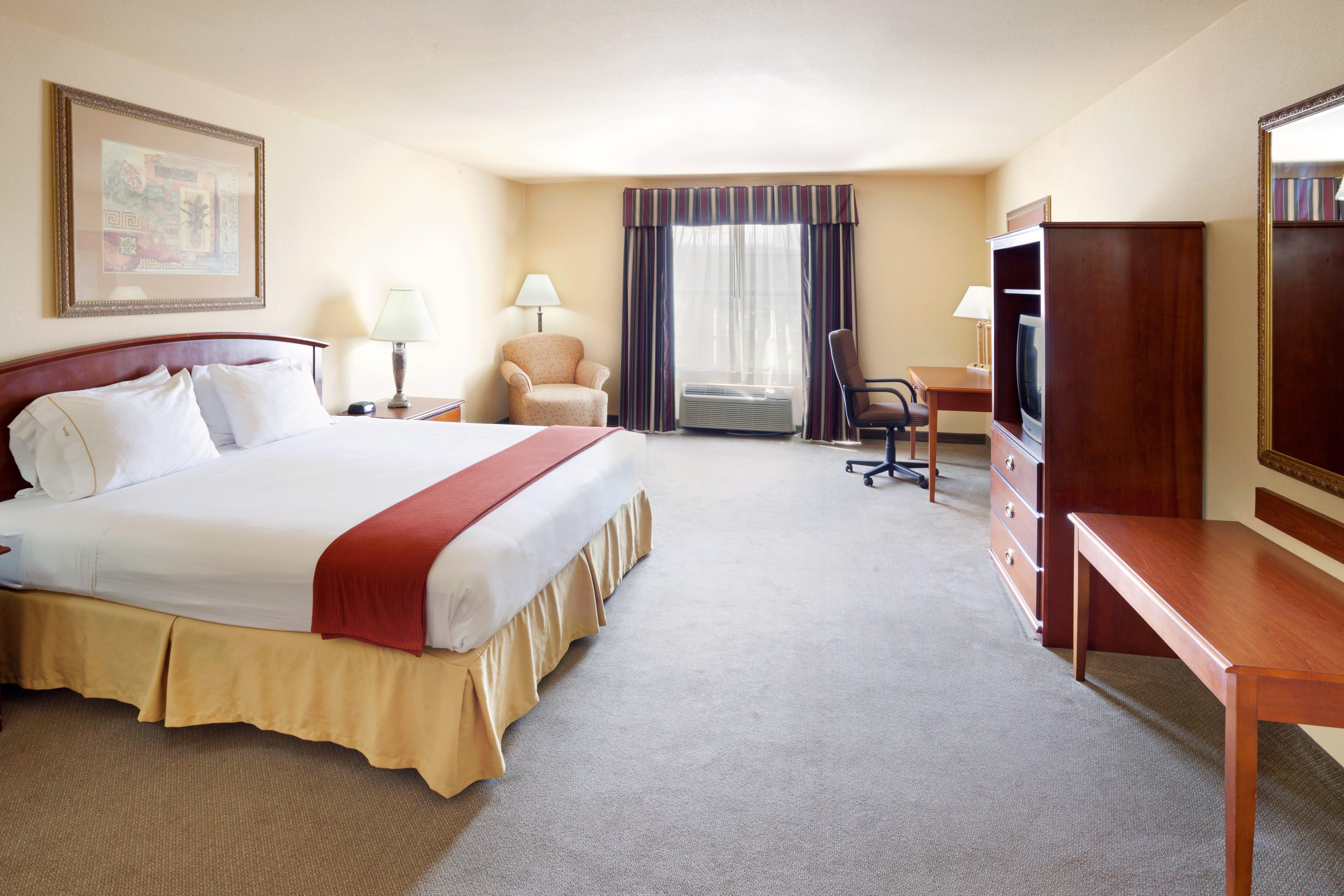 Holiday Inn Express & Suites Kerrville Exteriér fotografie