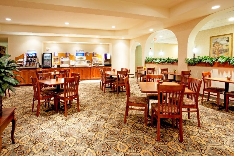 Holiday Inn Express & Suites Kerrville Exteriér fotografie